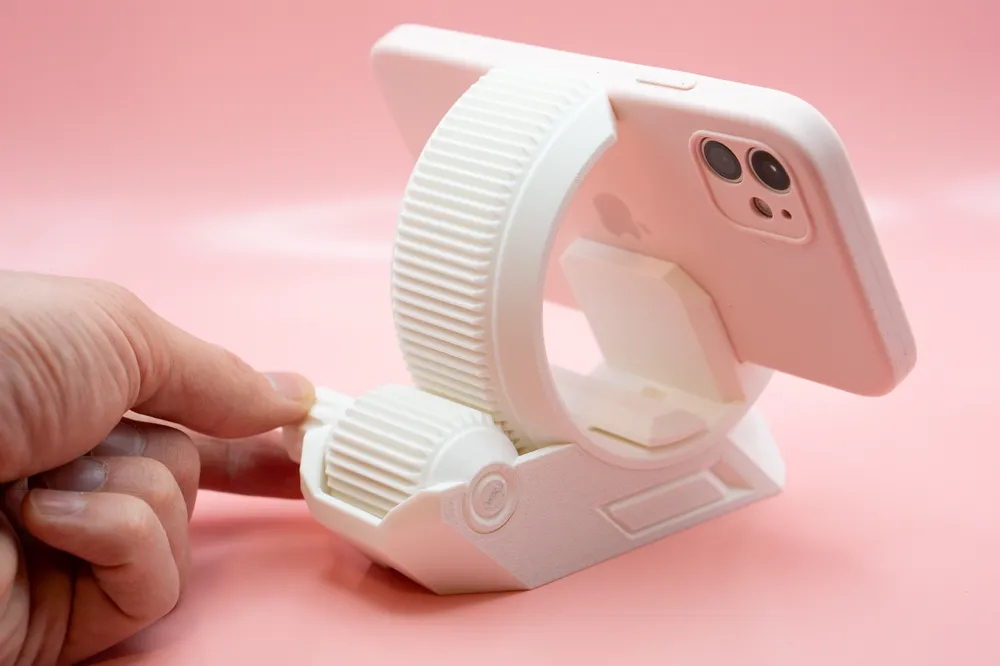 Gear Phone Stand
